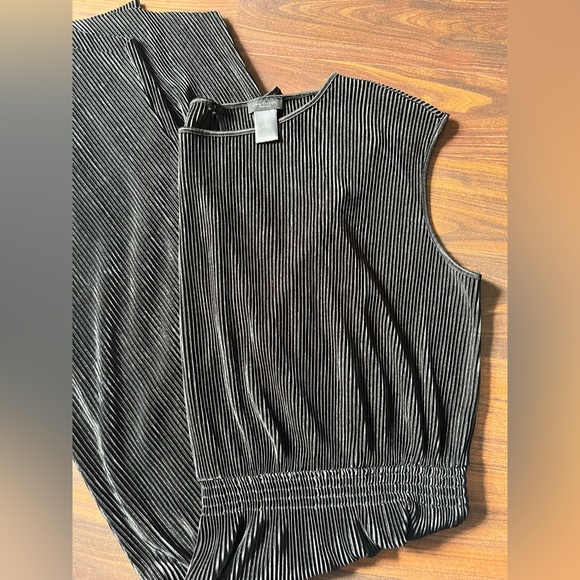 Ann Taylor Factory Black Dress with Ribbing - Picture 4 of 4